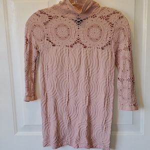 Bebe Crochet Blush Top